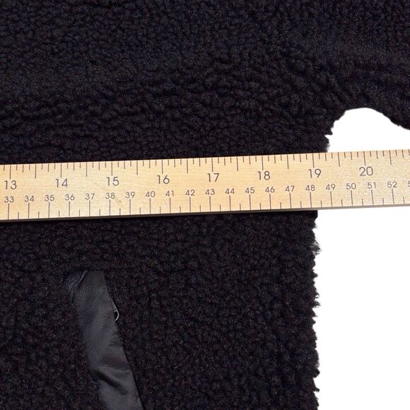 Athleta Cozy Sherpa Snap Sweatshirt Jacket Black Deep Pile Womens XS Teddy Bear - Picture 13 of 14
